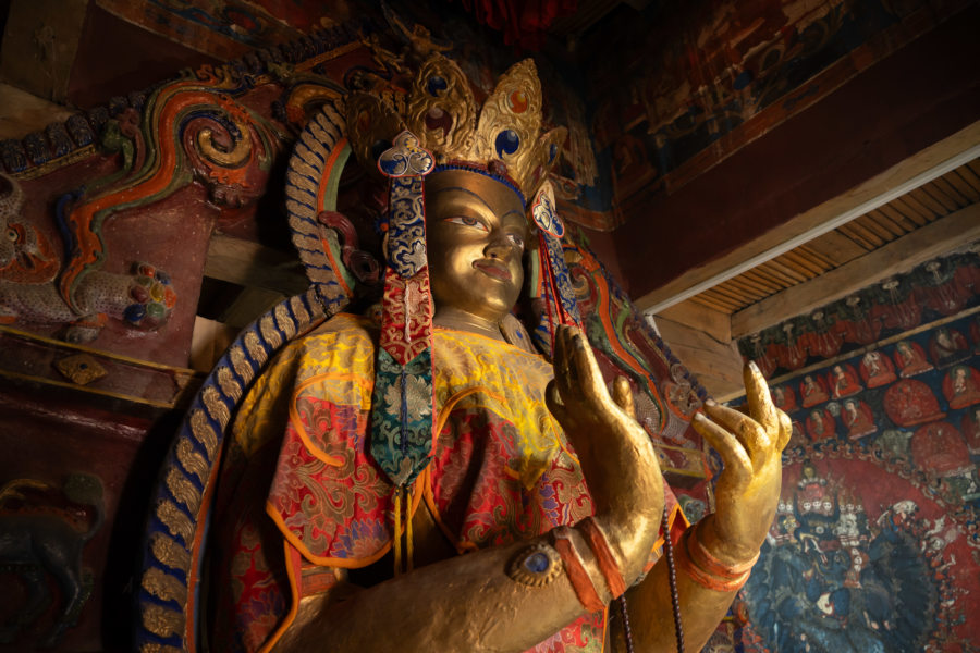 Statue de bouddha dans le monastère de Basgo