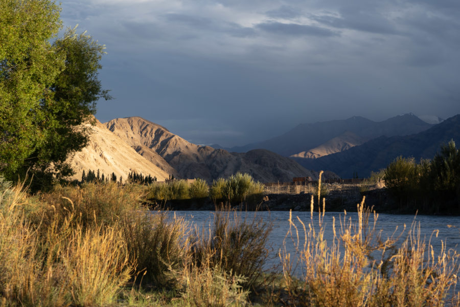 Montagnes du Ladakh et Indus, entre Stakna et Thiksey