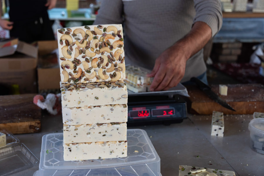Halva ouzbek au qoqon bozori