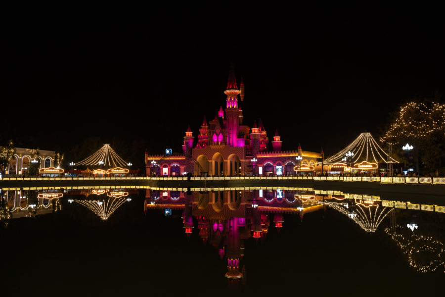 Magic City park de nuit à Tachkent