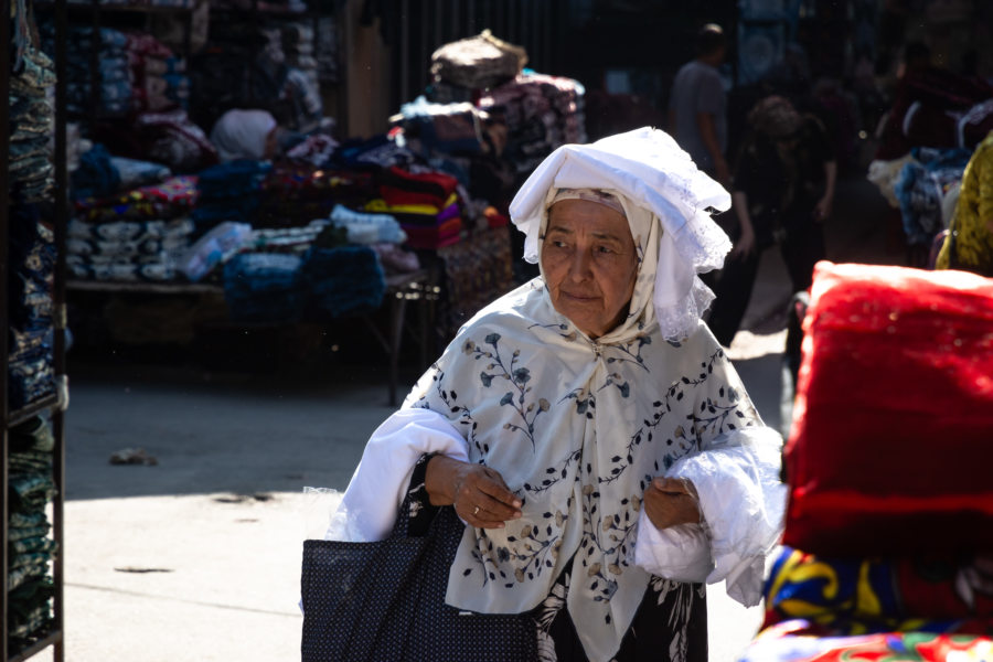 Visite du bazaar de Qum tepa à Marguilan, Ouzbékistan