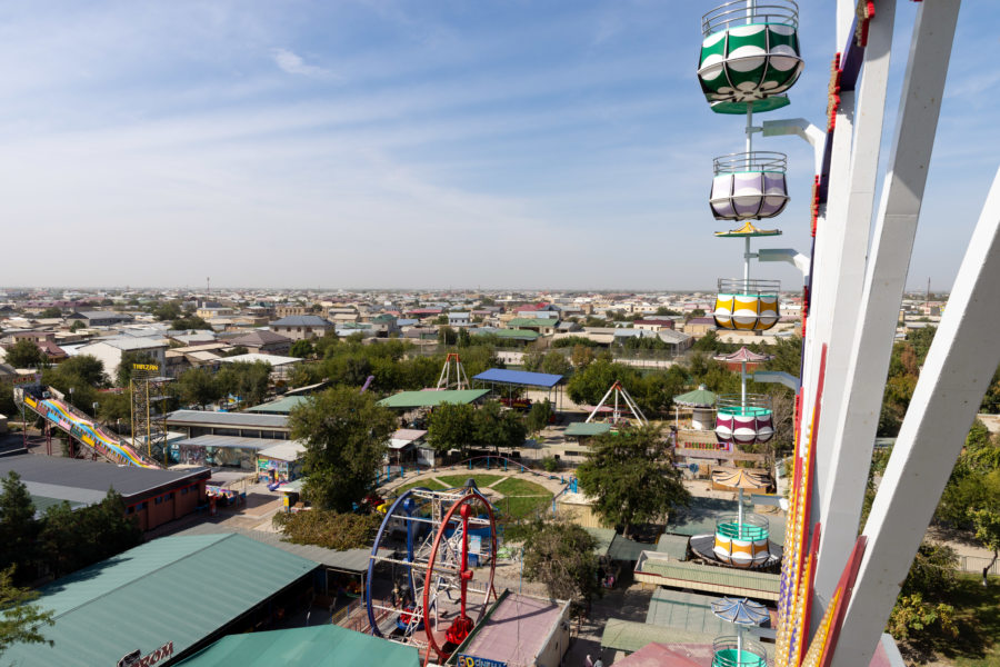 Grande roue, fête foraine de Boukhara
