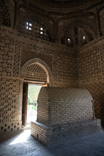 Visite du mausolée des Samanides à Boukhara